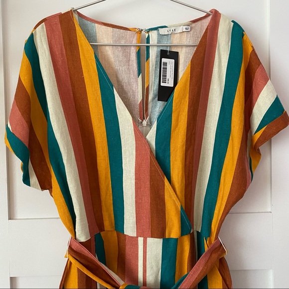 Linen summery candy stripes belted wrap romper. Brand new! - Picture 2 of 4